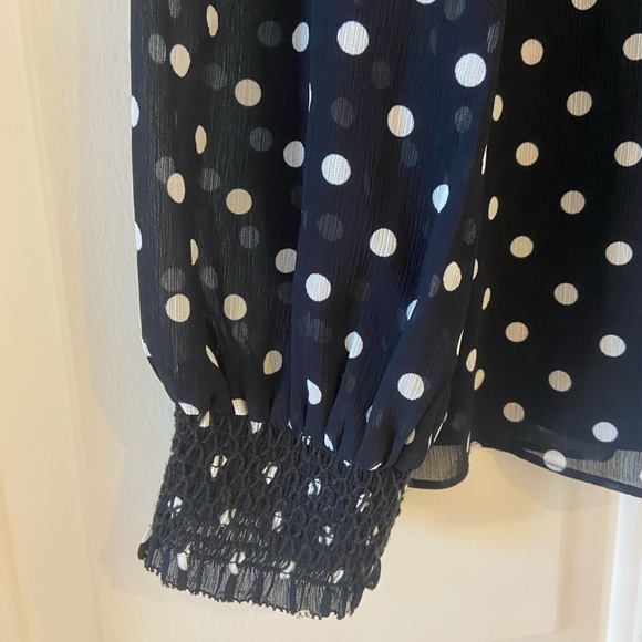 J.Crew Smocked Dot Crinkle Chiffon Top Size Small Polka Dot Black Blouse - Picture 7 of 7